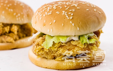 肯德基的香辣汉堡鸡腿肉怎么炸？